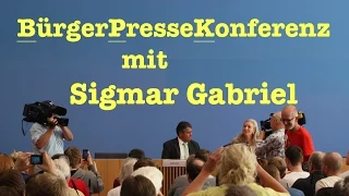 BürgerPresseKonferenz mit Sigmar Gabriel - Tag der offenen Tür in der BPK