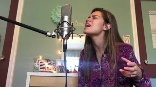 La Tierra Canta, Tu Eres Rey, Santo Cover by Laila Olivera