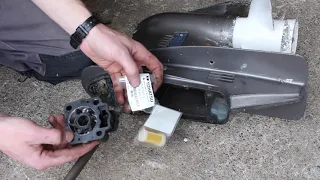 How to replace the Impeller on a Tohatsu 2 stroke Outboard