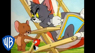 Tom & Jerry | Fixing That January Blue! | Classic Cartoon Compilation | WB Kids