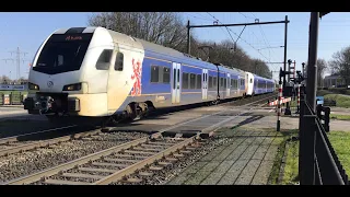 Arriva EMU Train pull other brandnew ? EMU Train ! At Blerick the Netherlands 8.3.2024 Trainspot3top