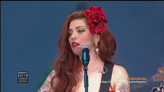 Mon Laferte feat. Juanes - Amárrame (En Vivo Estamos Unidos Mexicanos)