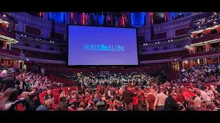 Home Alone in Concert / End Credits – Somewhere In My Memory – Merry Christmas, Merry Christmas