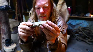 Making and using a Mesolithic adze, A must have in the Stone Age tool kit.