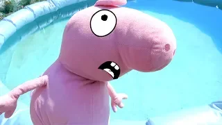 Реальная Жизнь Свинки Пиги №5 - Прыжки в бассейн и Змей