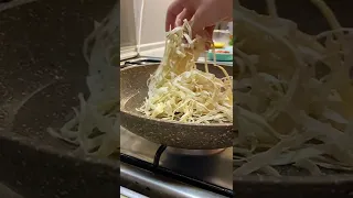 Быстрый,вкусный, сытный завтрак на сковороде