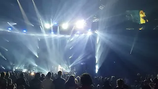 Losing the plot + Wake up - Alanis Morissette (Live @ Bell Centre, Montreal)