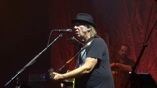Heart Of Gold - Neil Young with The Promise Of The Real September 26, 2018
