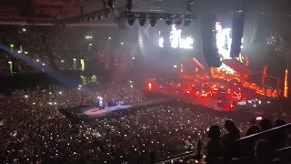 Queen - Tie Your Mother Down + The Show Must Go On (Live 11/07/2022 in Bologna, Italy)