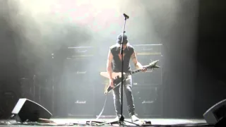 Michael Schenker- fantastic solo live at manchester apollo 2015