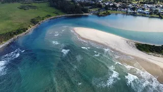 NSW Minnamurra River meets the ocean - by drone