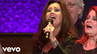 Gaither - Burdens Are Lifted At Calvary featuring Ladye Love Smith