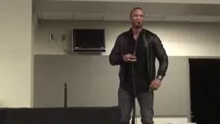 Arrow Diggle David Ramsey Impersonates Barrowman & Amell Prank