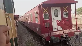 12 DN Hazara Express Multan To Shujabad Fasts Traveling Enjoy The video Pakistan Railways Train