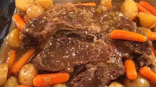 BEST INSTANT POT CHUCK ROAST (TENDER & JUICY!)