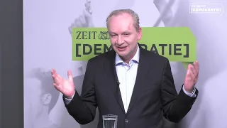 ZEIT für Demokratie: Das Politikteil – Live-Podcast mit Ferdinand von Schirach