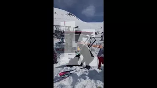 В Грузии на горнолыжном курорте сломался подъёмник, есть пострадавшие