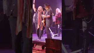 Gary Rossington's last performance of Tuesday's Gone .