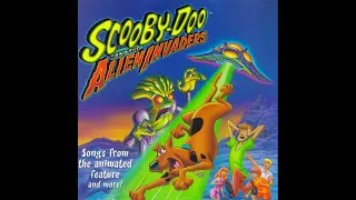 The Aliens Are Here | Scooby-Doo and the Alien Invaders