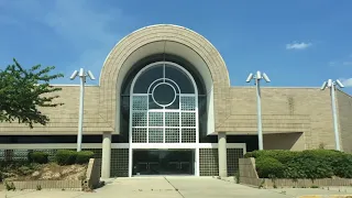 DEAD MALL SERIES REMASTERED : Burlington Center Mall