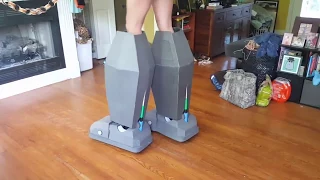 9ft Iron Giant Cosplay - Walking test in lower legs