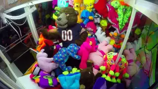 Chicago Bears Scare The Sh*t Out Of People With Mascot Prank