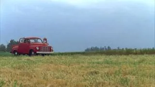 Land or Sky - Super 16mm film - Arri SR2 - Kodak Vision 2-50D/7201