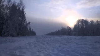 TATRA.Татра едет по глубокому снегу.