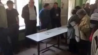 Donetsk referendum: inside a polling station