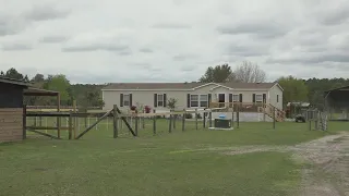 'The whole house shook': Loud noises in the sky lead to damaged property in Putnam County