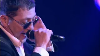 Григорий Лепс - Уходи красиво | Концерт "Научись летать LIVE" 2011 года
