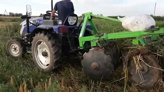 Трактор Lovol закриваєм влагу дісками