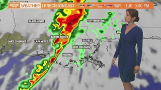 Line of strong to severe storms charges in Tuesday night