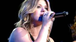 The Greatest Man I Never Knew - Kelly Clarkson and Reba