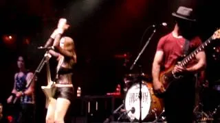 HALESTORM 'MZ. HYDE' LIVE @ ROSELAND BALLROOM NY 4/30/13