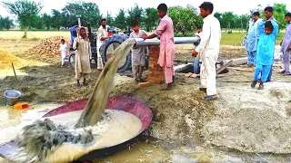 New tube well 1st time axtrat water. Pani nikala gya