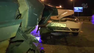 ДТП в Казани: 4 человека пострадали, автомобили не подлежат восстановлению