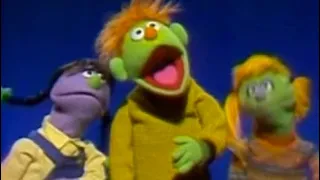 Sesame Street: Farley Sings “Figure It Out” (HQ) (1982)
