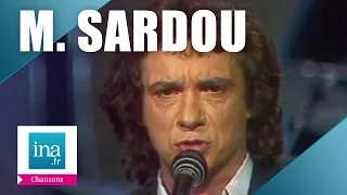 Michel Sardou "Les lacs du Connemara" | Archive INA