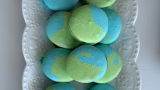 Earth Day 🌎 Macarons