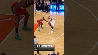 Carmelo Anthony TOUGH Scoring Move - Jab Sidestep