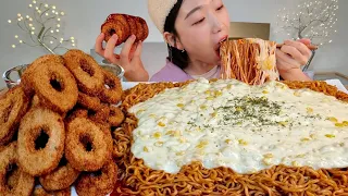 ASMR 간단하게 콘치즈불닭볶음면 8봉지 오징어튀김 리얼먹방 :) Corn Cheese Buldak Noodles, Fried squid MUKBANG