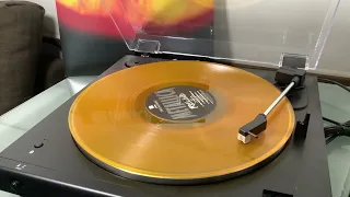 Metallica - The Memory Remains (From Reload on Walmart Exclusive Colored Vinyl)