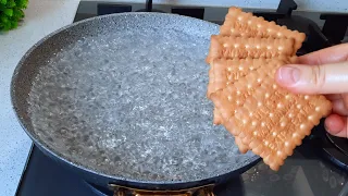 Put a biscuit in boiling water! My grandmother told me this secret!