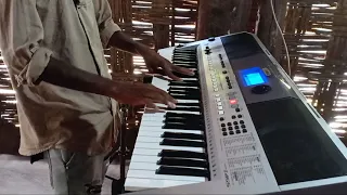 GRAND PIANO... tone in yamaha psr i455