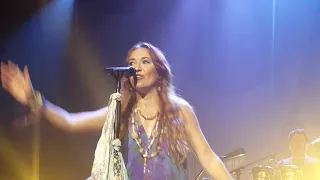 Tremble - Lauren Daigle, Vic Theater Chicago 8/02/19, Lollapalooza Aftershow