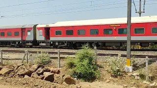 WAP-7 hauling 12217 Kerala Sampark Kranti Express