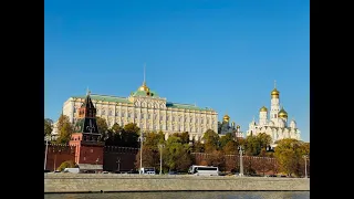 #Beauty of Moscow |The Grand Kremlin Palace | The most recognizable building in Moscow | JazzVlogs