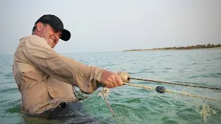 PÊCHE AVEC LES LOCAUX EN AFRIQUE DE L'OUEST - Cyril Chauquet