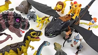 Dinosaurs army is coming! Lion Guard! Defeat the King Dinosaur with Dark Dragon! - DuDuPopTOY